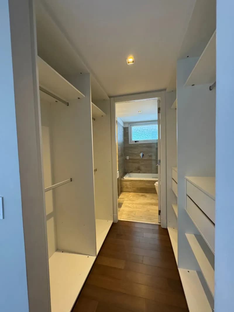 Departamento de 4 dormitorios, 331m², en Alquiler en Mburucuyá, Asunción - Image 5