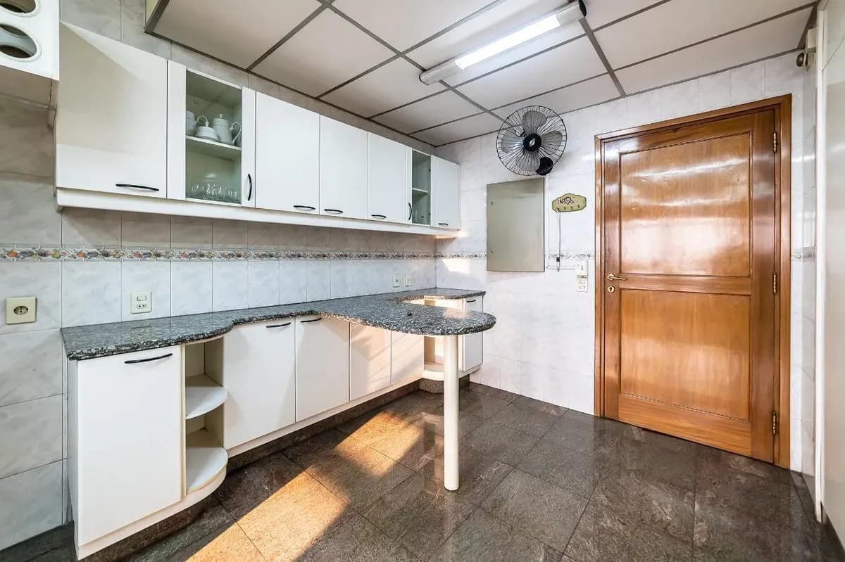 Departamento de 4 dormitorios en Venta en San Roque, Lambaré - Image 10
