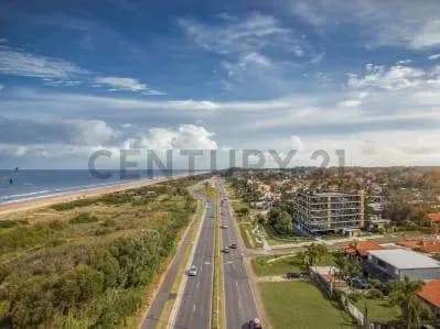 Departamento de 2 dormitorios en Venta en Parque de Carrasco, Ciudad de la Costa - Image 3