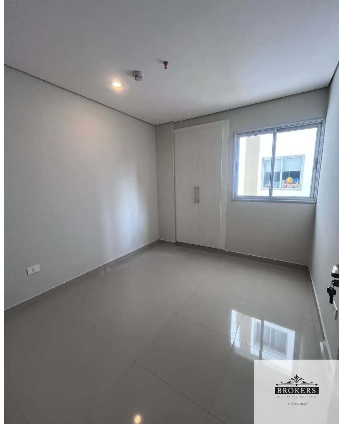 3-Bedroom Apartment for Sale in Las Lomas (Carmelitas), Asunción - Image 9