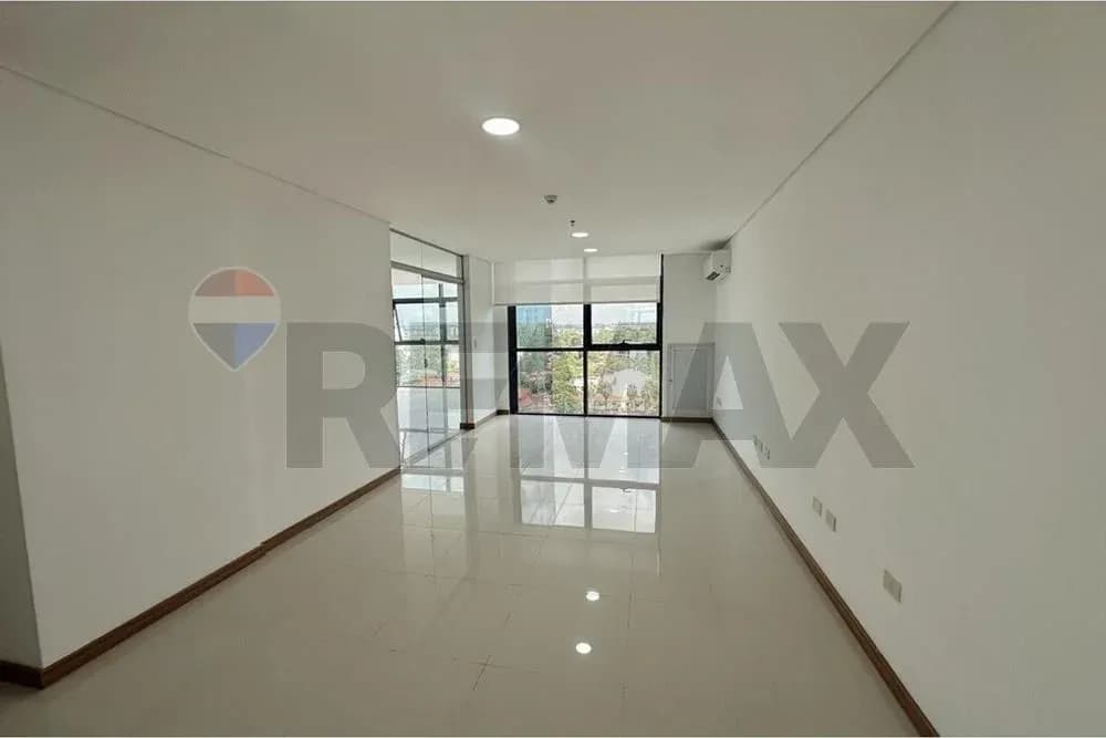 Espaço Comercial de 437m² para Alugar em Ycuá Satí, Asunción - Image 20