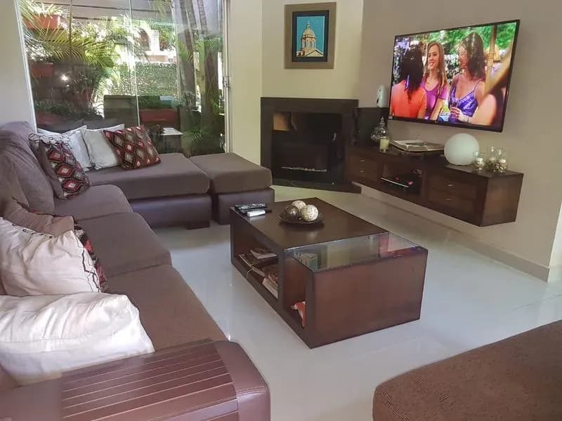 3-Bedroom House for Sale in Villa Aurelia, Fernando de la Mora - Image 4