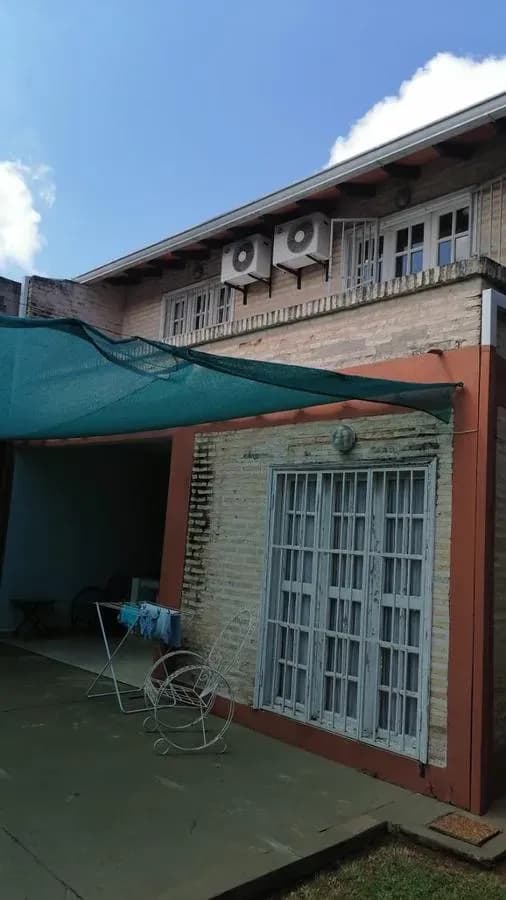 3-Bedroom House for Sale in Lambaré - Image 9