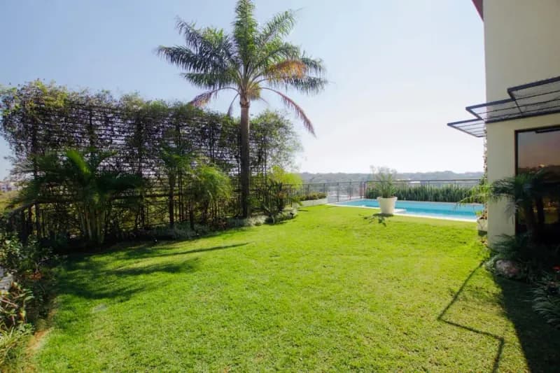Apartamento de 4 quartos à Venda em Bella Vista, Assunção - Image 2