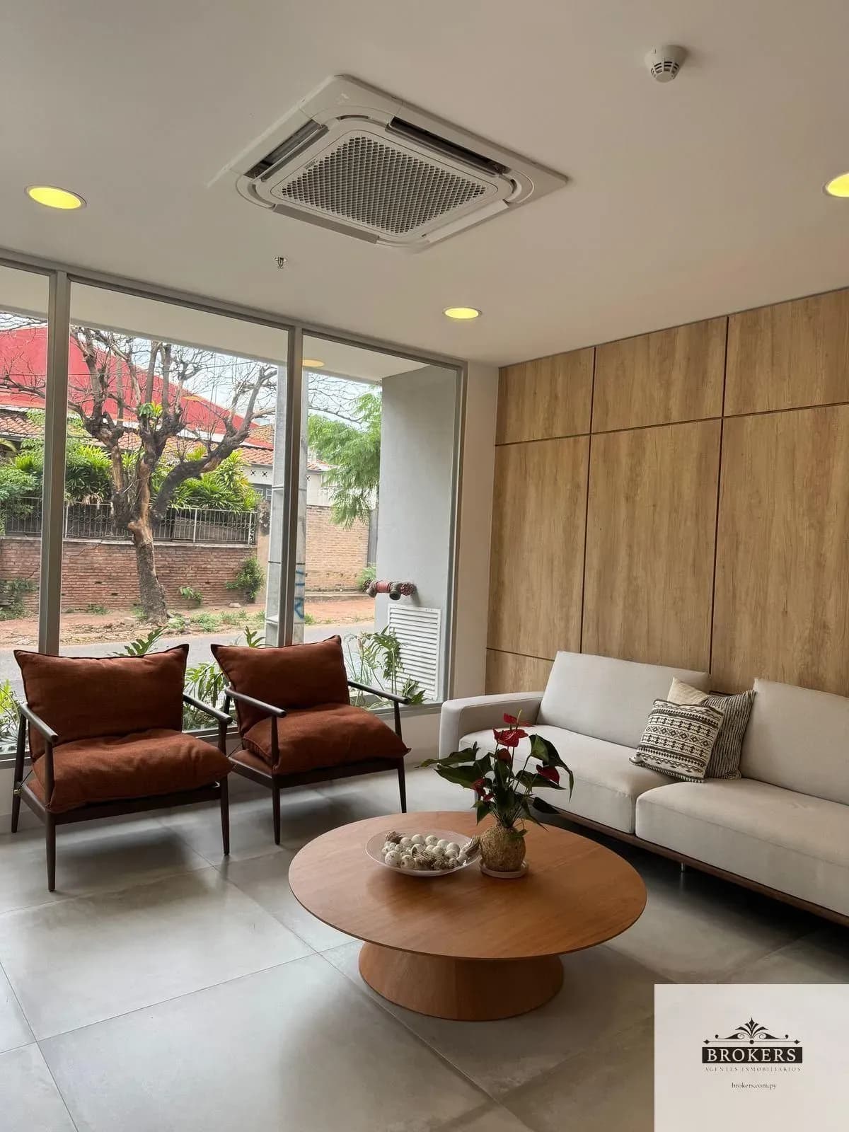 1-Bedroom Apartment for Sale in Jara, Asunción - Image 14