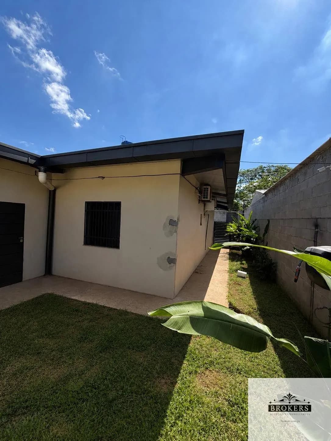 Casa de 3 dormitorios en Venta en Puerto Pabla, Lambaré - Image 5