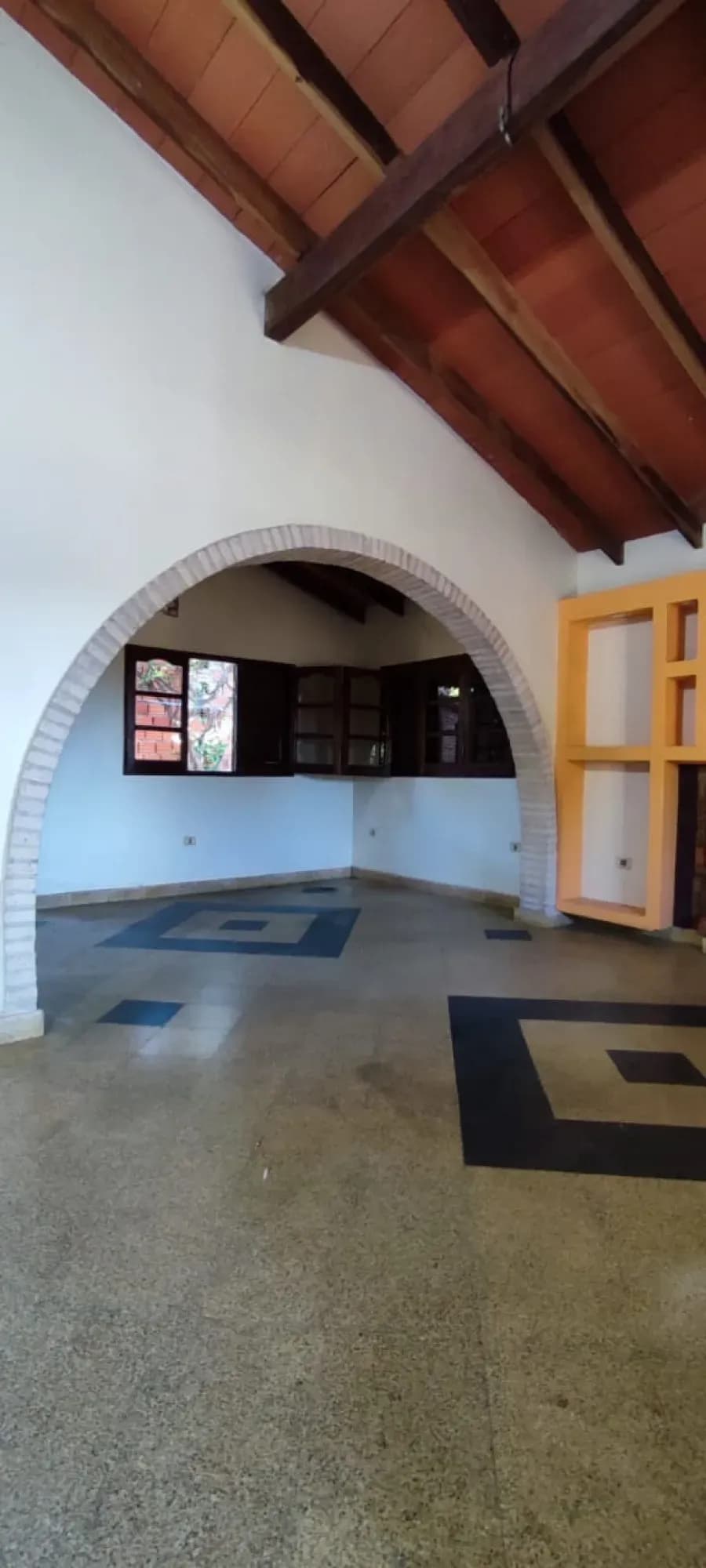 Casa de 2 dormitorios en Venta en Mburucuyá, Asunción - Image 6