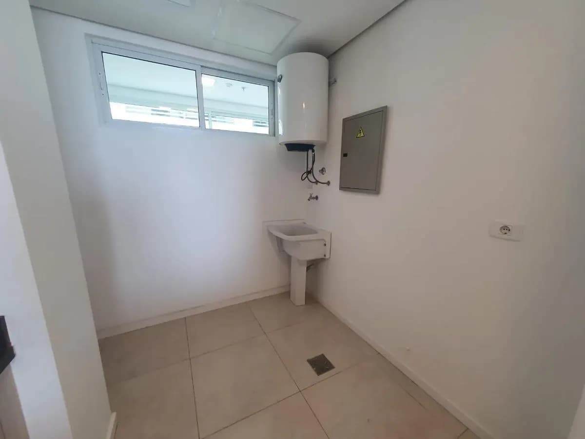 Departamento de 2 dormitorios en Venta en San Jorge, Asunción - Image 8