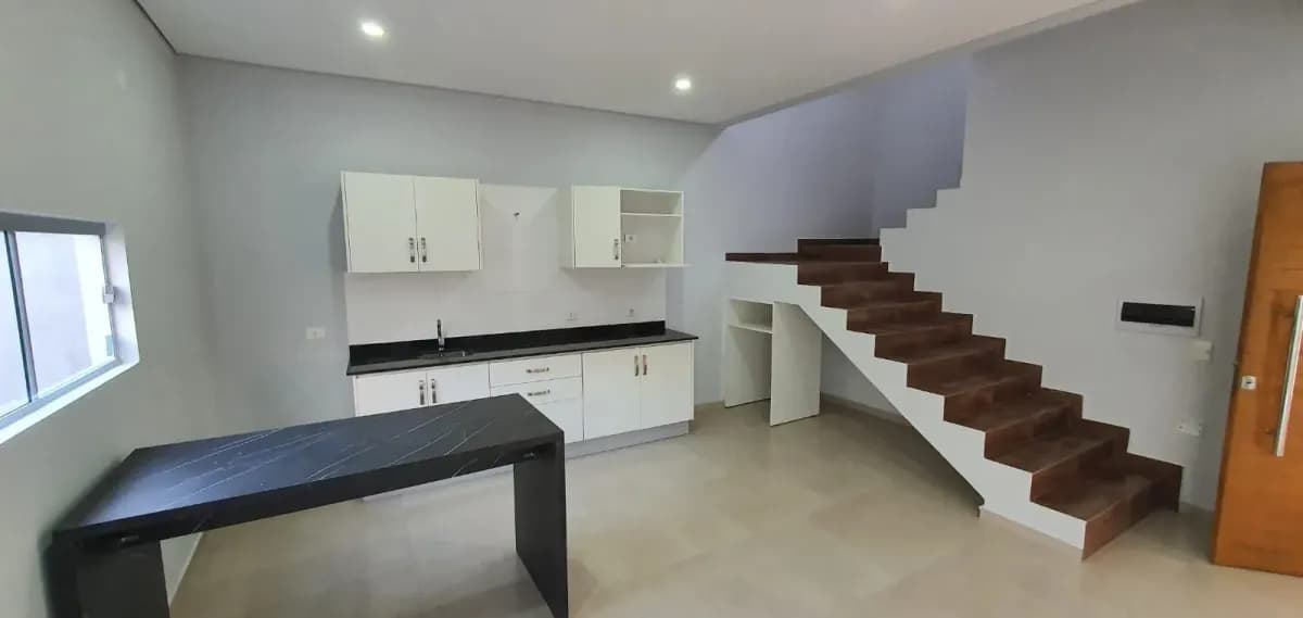 3-Bedroom House for Sale in Parques del Yatch, Lambaré - Image 4