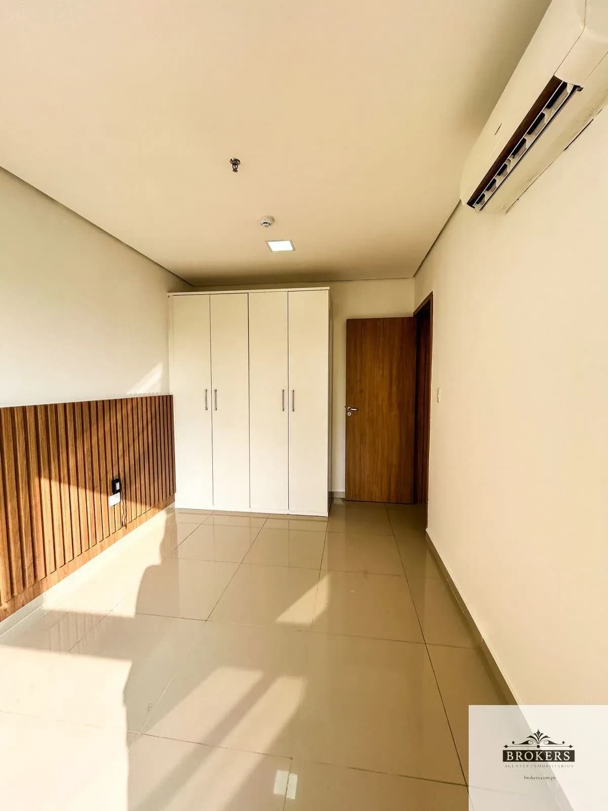 Apartamento de 1 quarto à venda em Santisima Trinidad, Assunção - Image 8