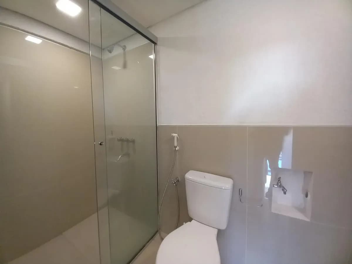 2-Bedroom Apartment for Rent in Santisima Trinidad, Asunción - Image 12