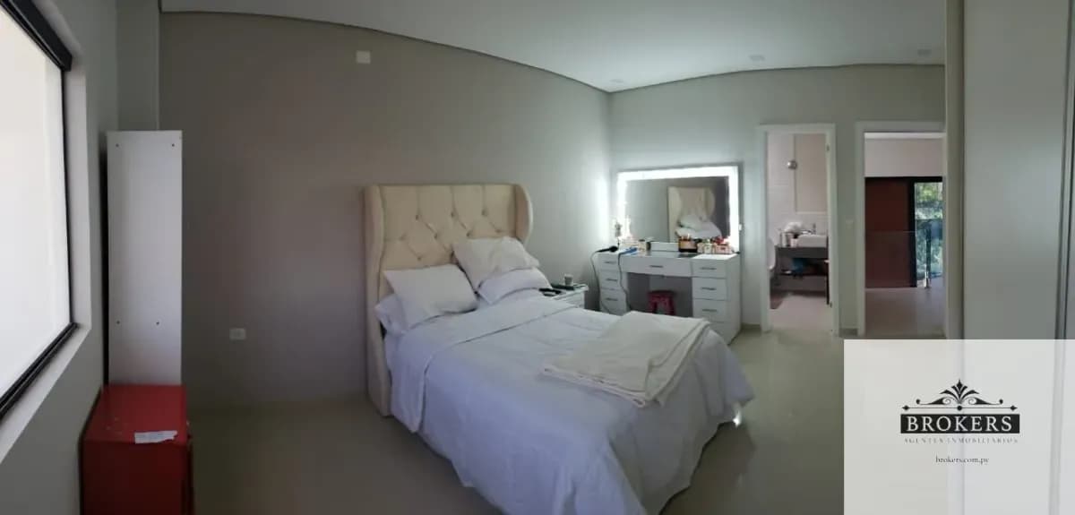 Casa de 4 quartos à Venda em Loma Merlo, Luque - Image 14