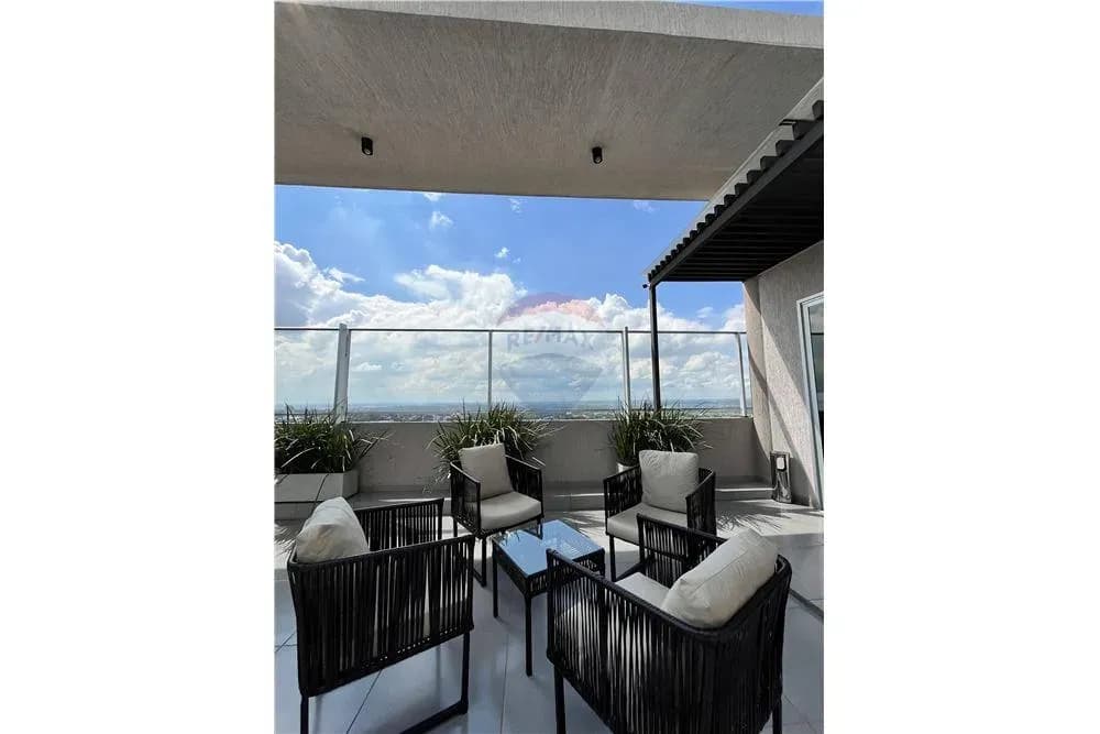 1-Bedroom Apartment for Sale in Madame Lynch, Asunción - Image 17
