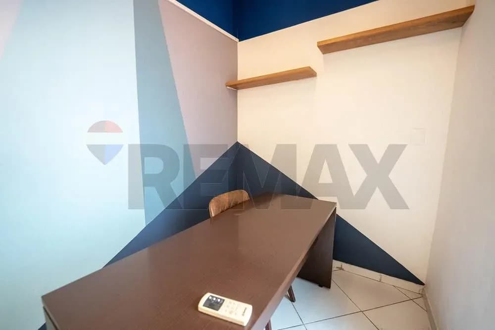 Office of 300m² for Rent in Las Mercedes, Asunción - Image 17