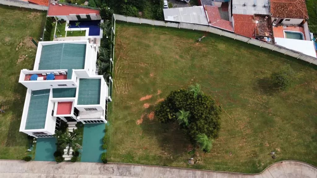 Terreno de 807,08m² à Venda em Zárate Isla, Luque - Image 2