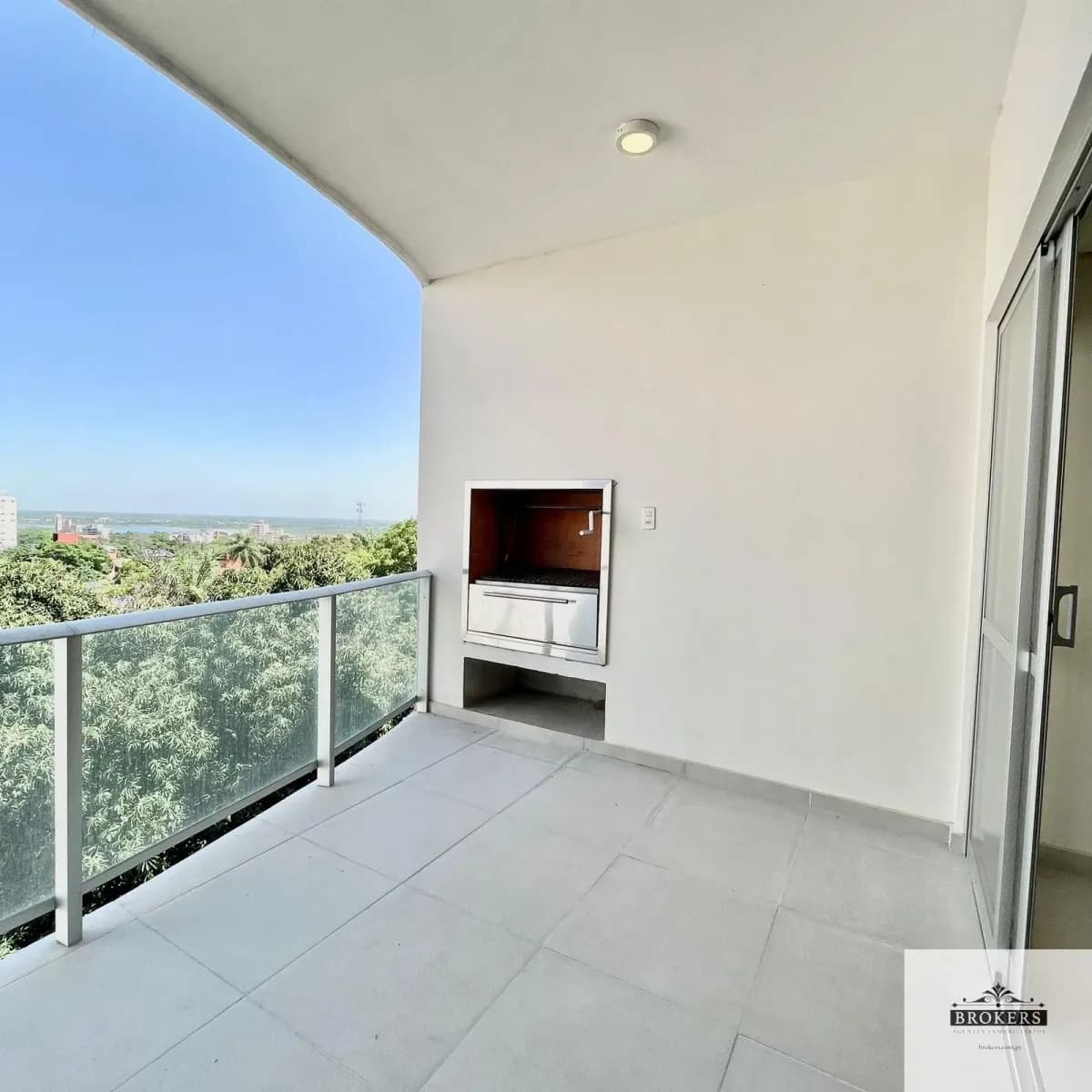 3-Bedroom Apartment for Sale in Jara, Asunción - Image 9