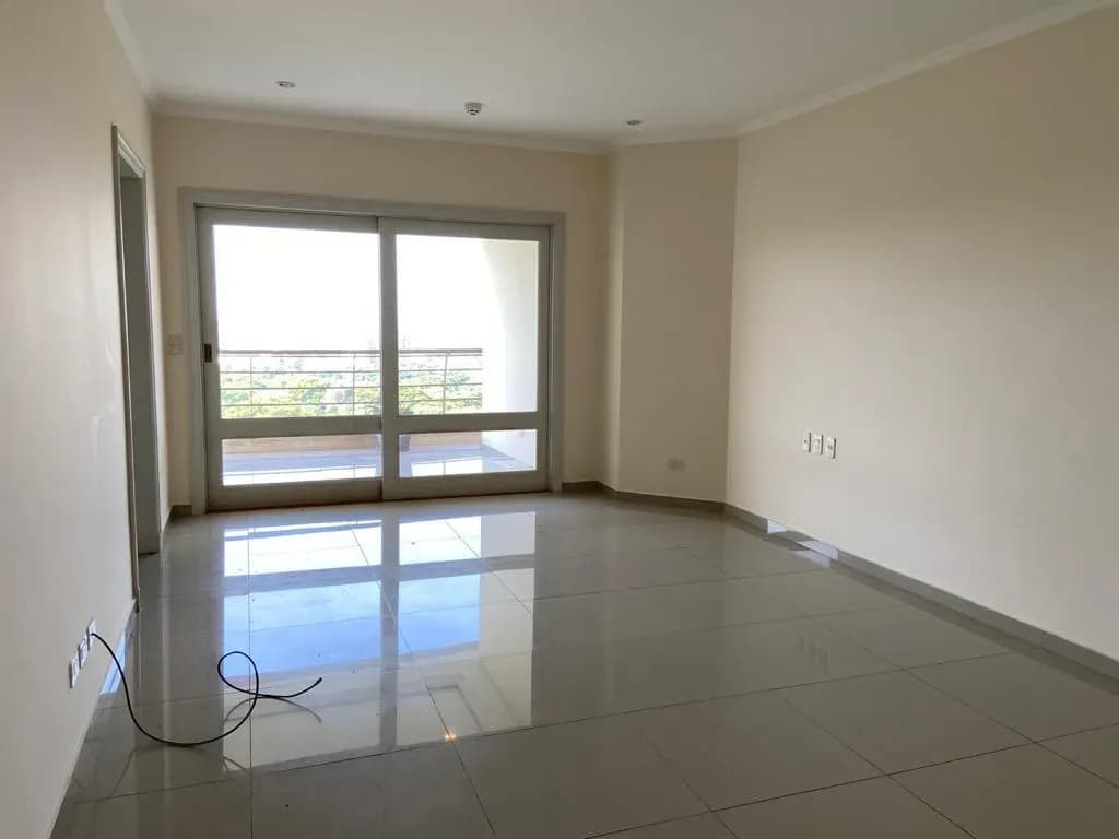 Apartamento de 3 dormitórios à venda em Ycuá Satí, Assunção - Image 5