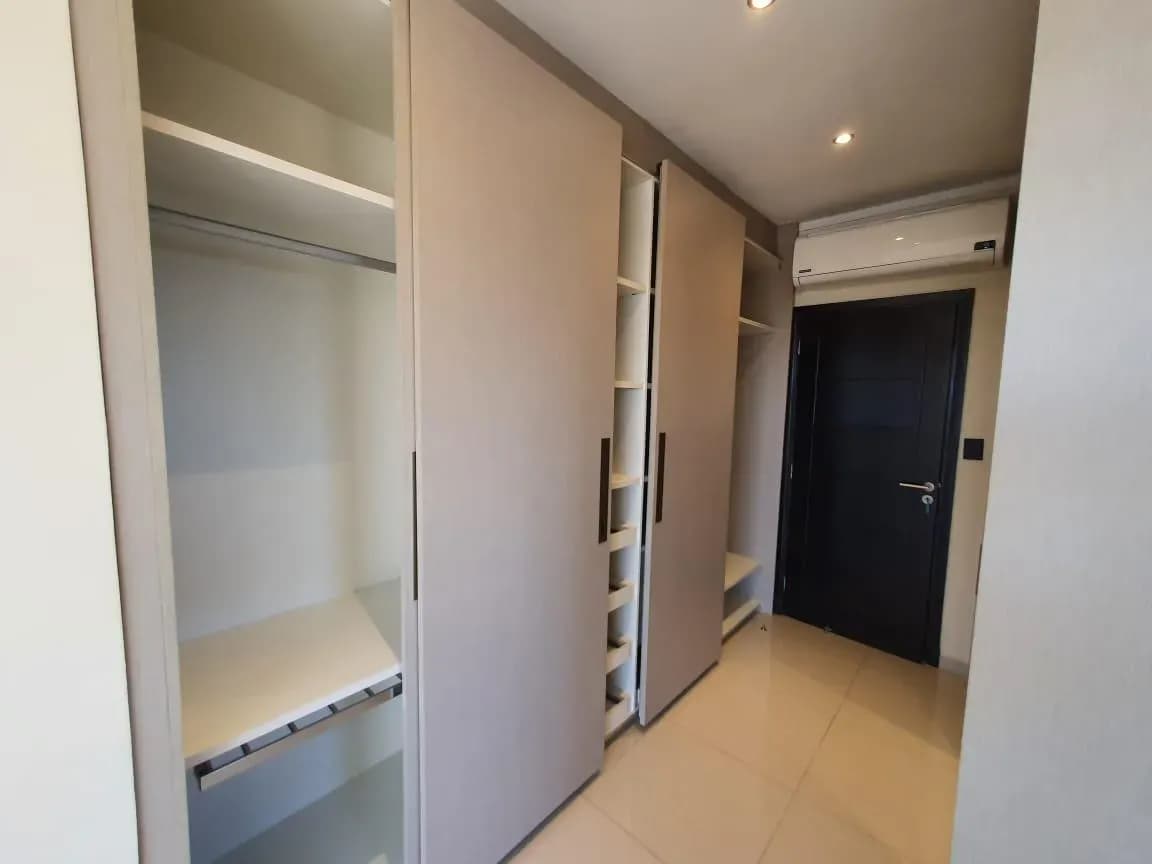 Departamento de 3 dormitorios en Venta en Carmelitas, Asunción - Image 11