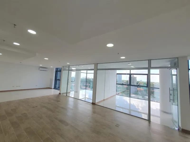 Office of 308m² for Rent in Salvador del Mundo, Asunción - Image 5