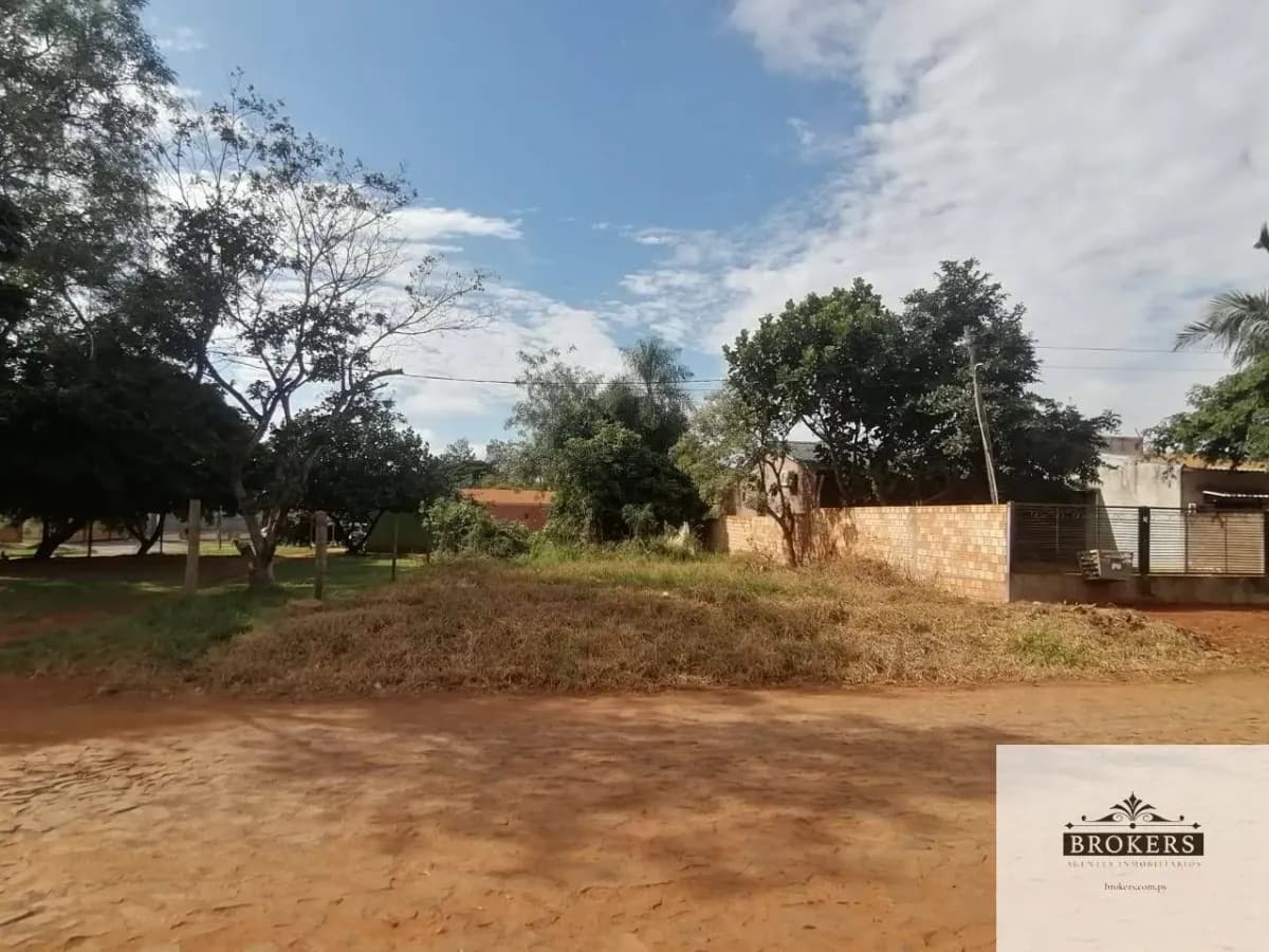Terreno de 360m² à Venda em Caaguazú