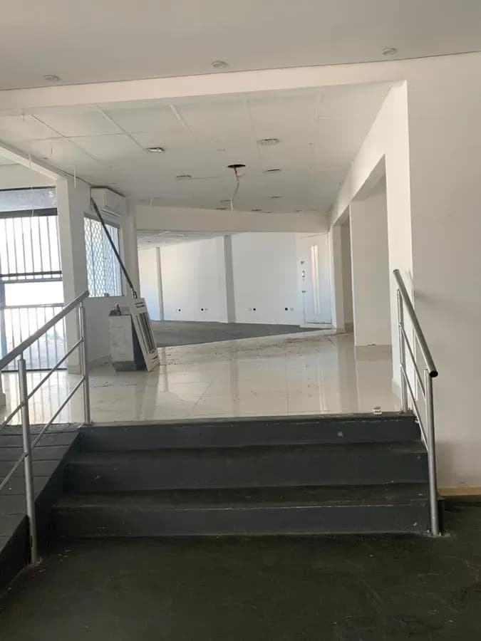 Retail Space of 600m² for Sale in Mariscal Lopez, Asunción - Image 9