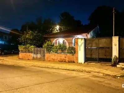 Terreno de 376m² en Venta en Jara, Asunción - Image 2