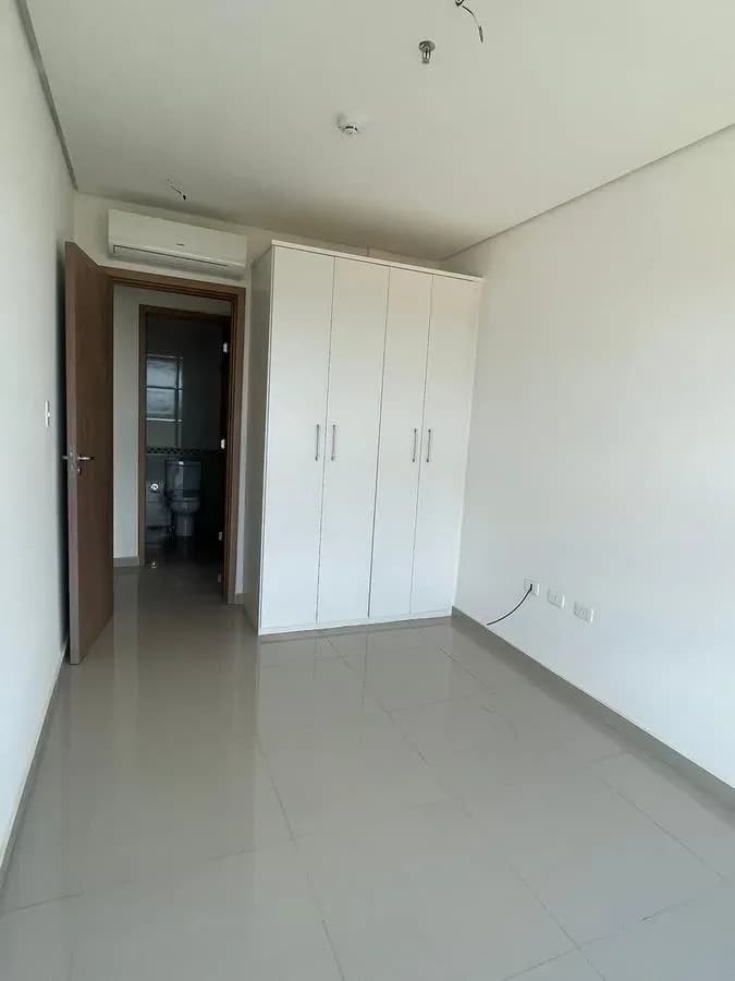 3-Bedroom Apartment for Sale in Santisima Trinidad, Asunción - Image 11