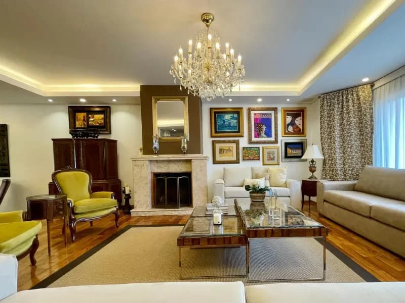 4-Bedroom House for Sale in Recoleta, Asunción - Image 3