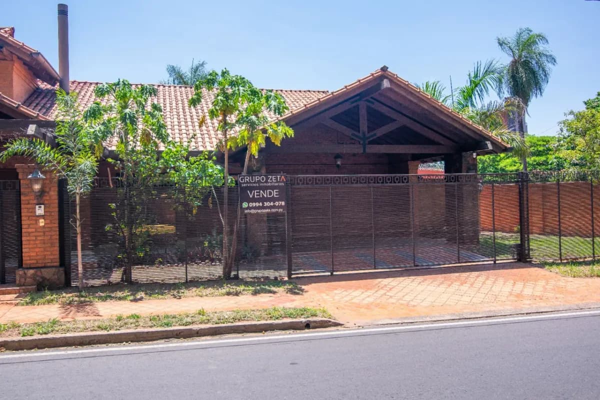 2-Bedroom House for Sale in Mcal. José Félix Estigarribia, Asunción - Image 3