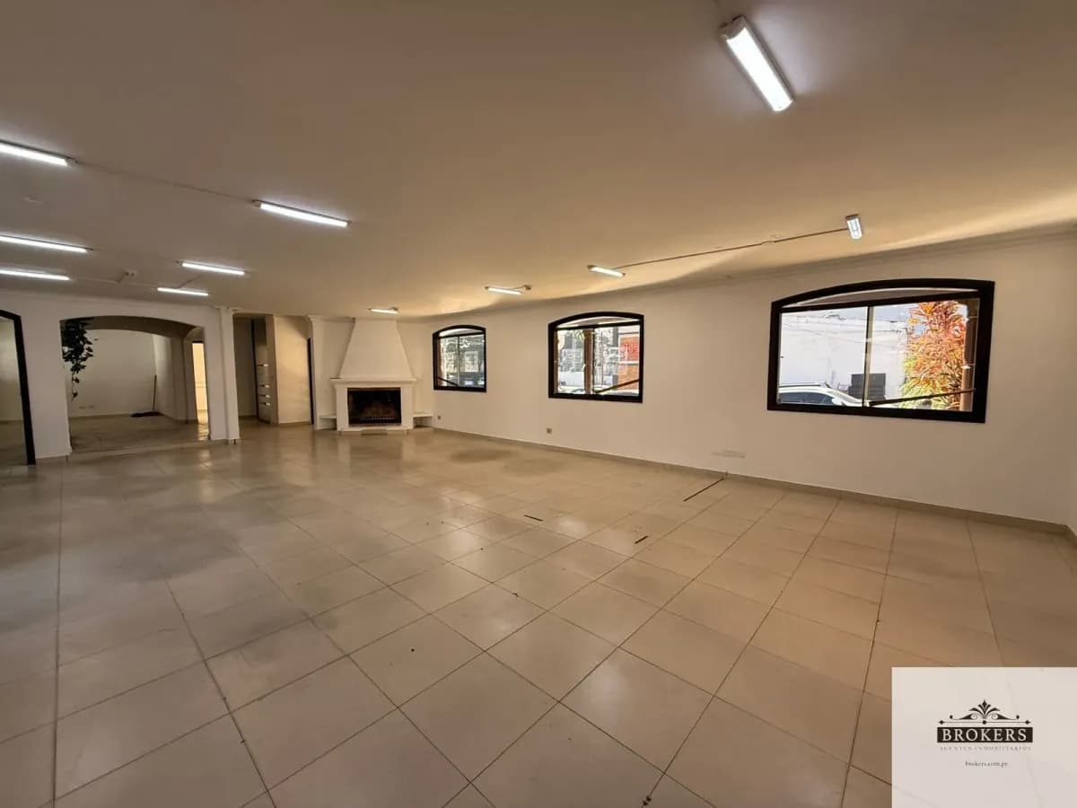 Office of 700m² for Rent in Santo Domingo, Asunción - Image 11
