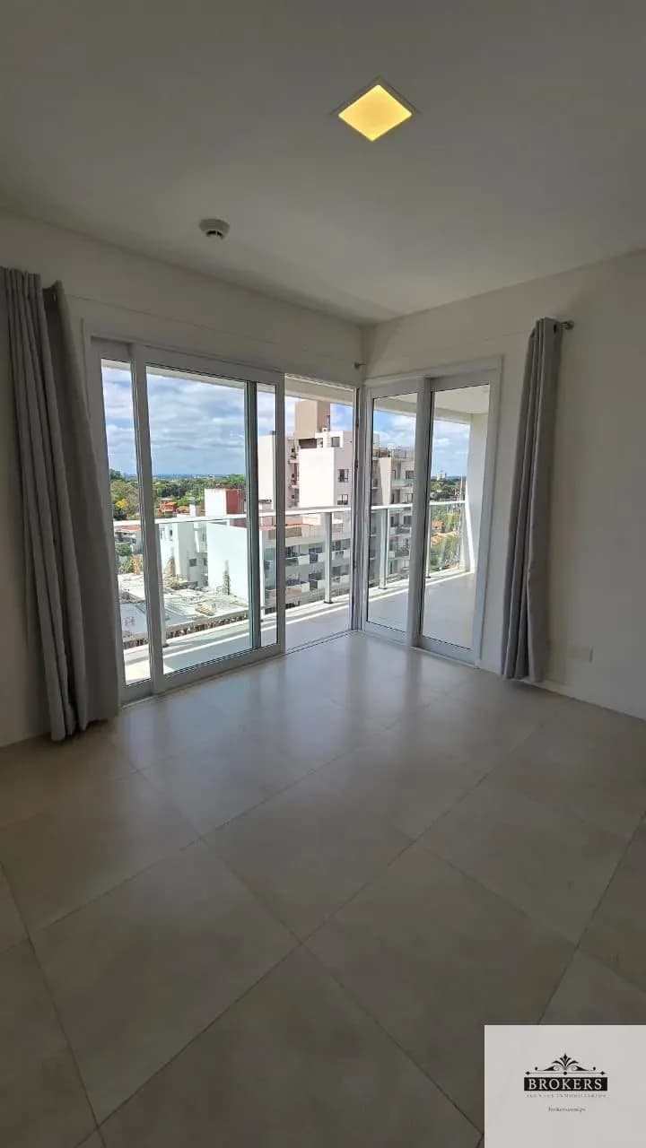 Departamento de 2 dormitorios en Alquiler en Mburucuyá, Asunción - Image 7