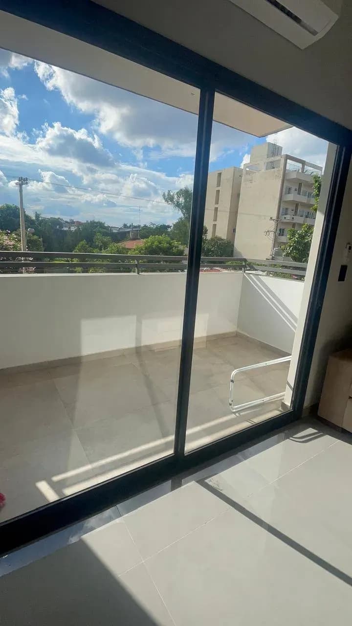 Departamento de 2 dormitorios en Alquiler en San Lorenzo - Image 11