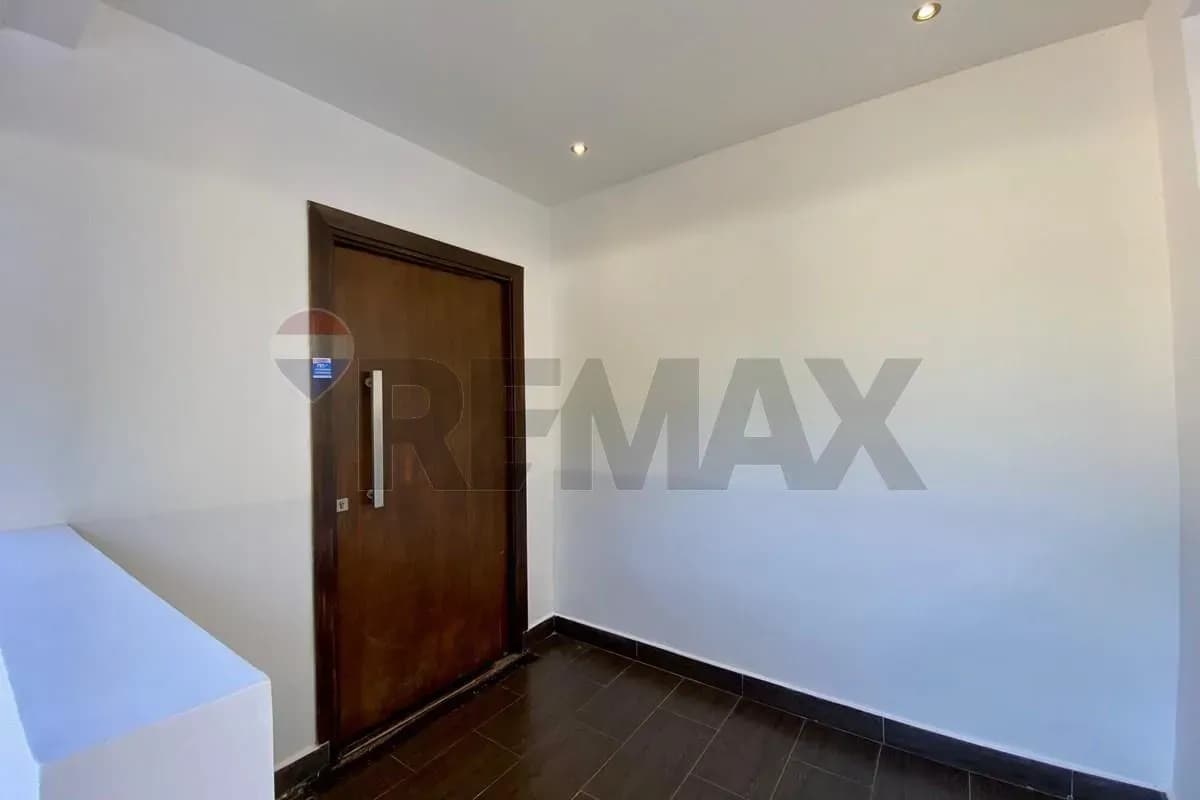 2-Bedroom House for Sale in Campo Grande, Luque - Image 5