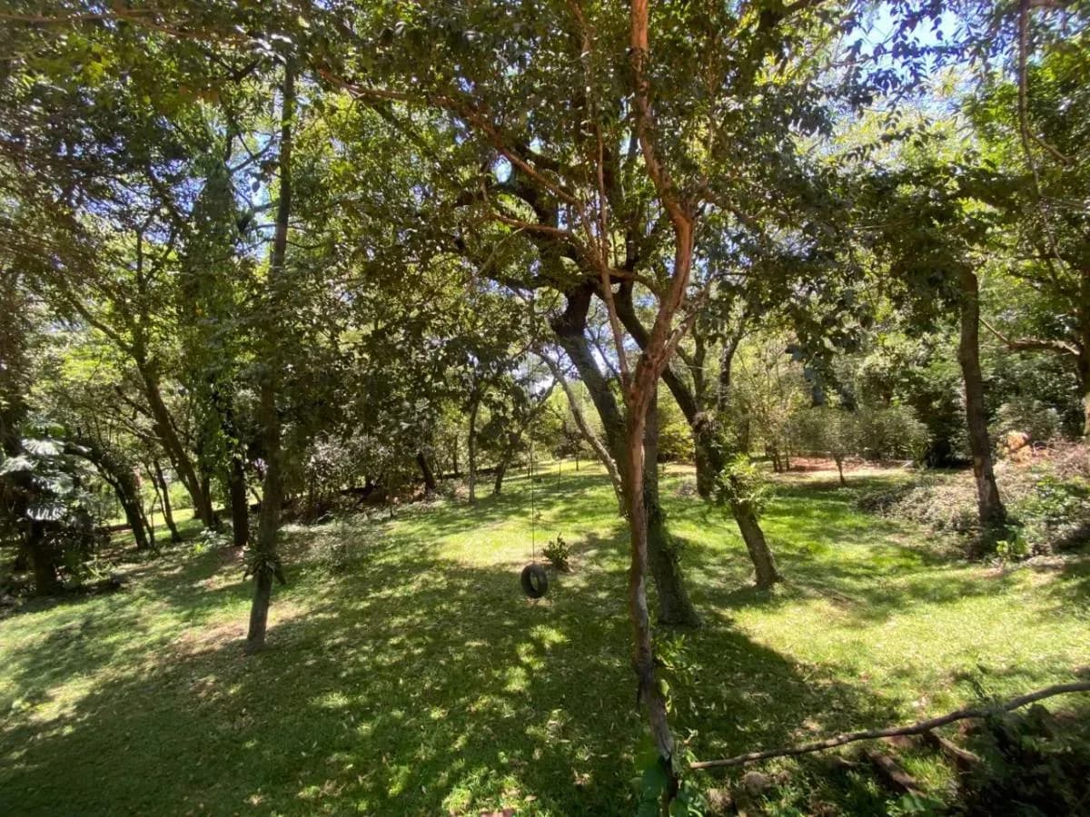 Casa de 5 dormitorios en Venta en Estanzuela, Areguá - Image 4