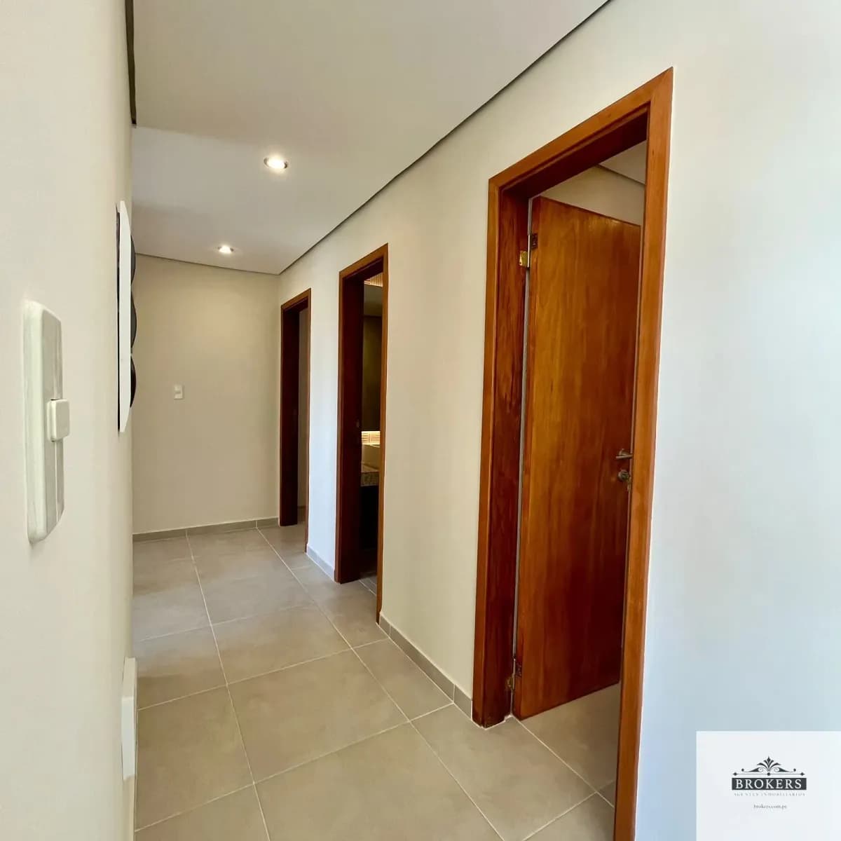 3-Bedroom Apartment for Rent in Jara, Lambaré - Image 14