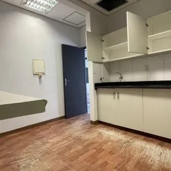 Loja de 4,273m² à Venda em Virgen de Fátima, Asunción - Image 8