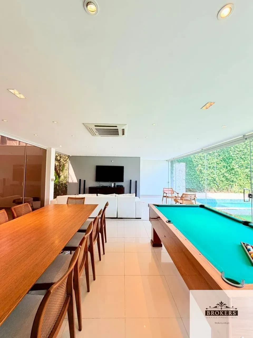 5-Bedroom House for Sale in Mbocayaty, Asunción - Image 10