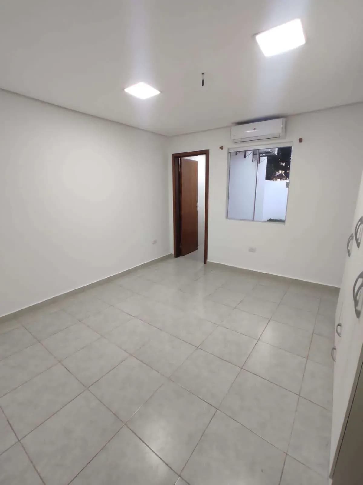 2-Bedroom House for Sale in Ycuá Duré, Luque - Image 6