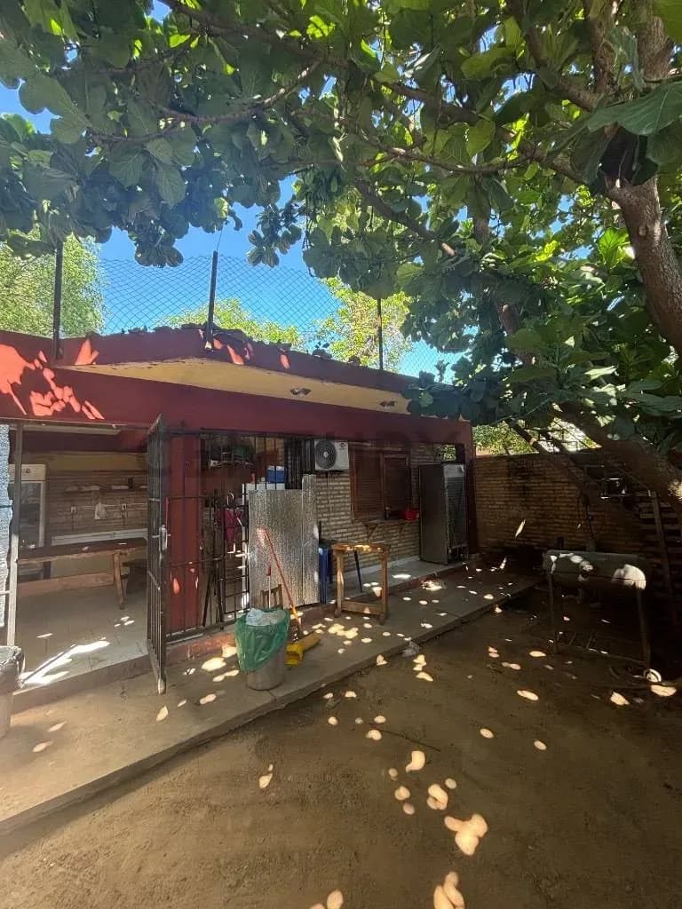 Casa de 3 dormitorios en Venta en Orilla del Campo Grande, Fernando de la Mora - Image 10