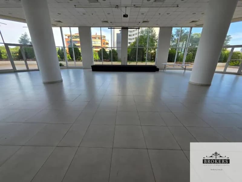 Commercial Space of 420m² for Rent in Ycuá Satí, Asunción - Image 4
