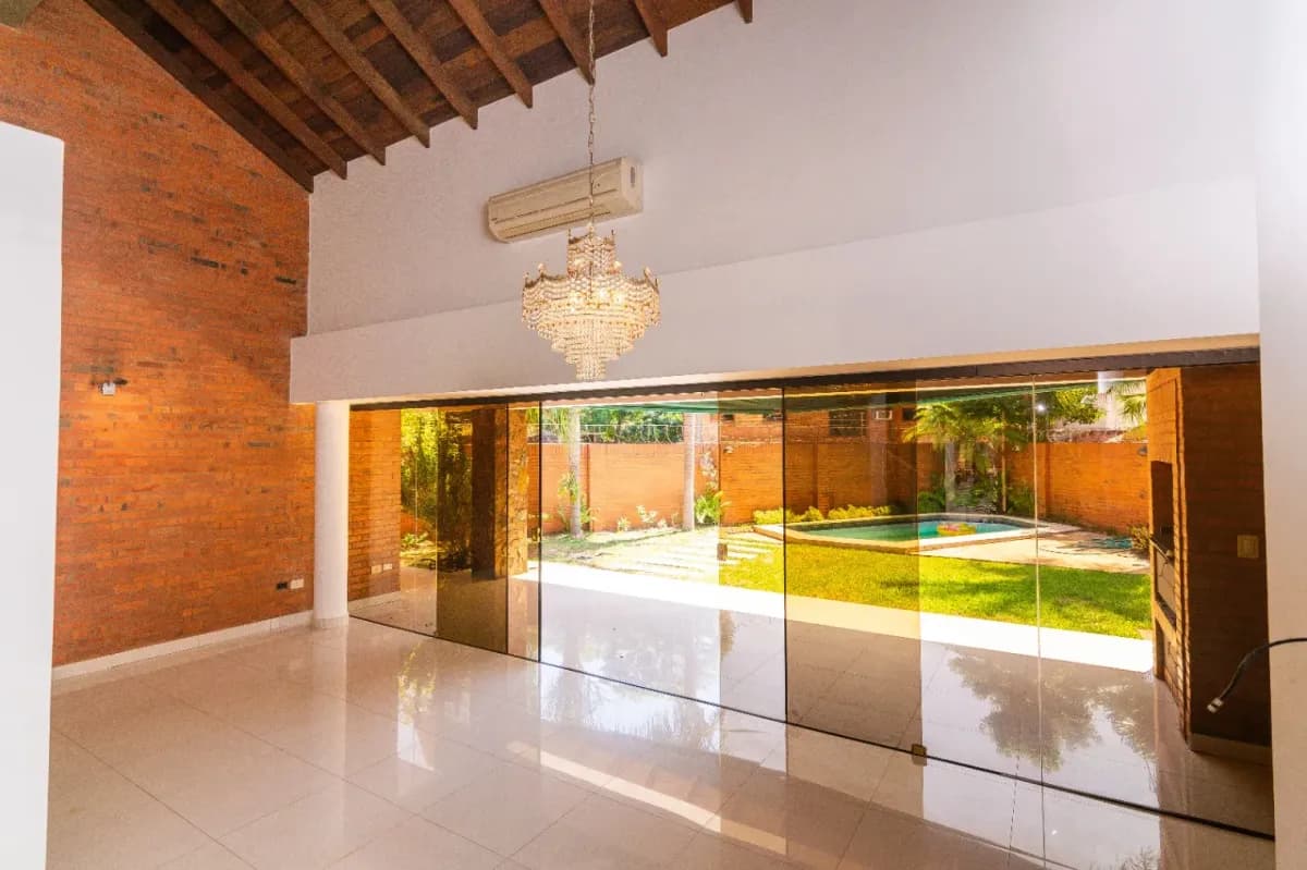 2-Bedroom House for Sale in Mcal. José Félix Estigarribia, Asunción - Image 14