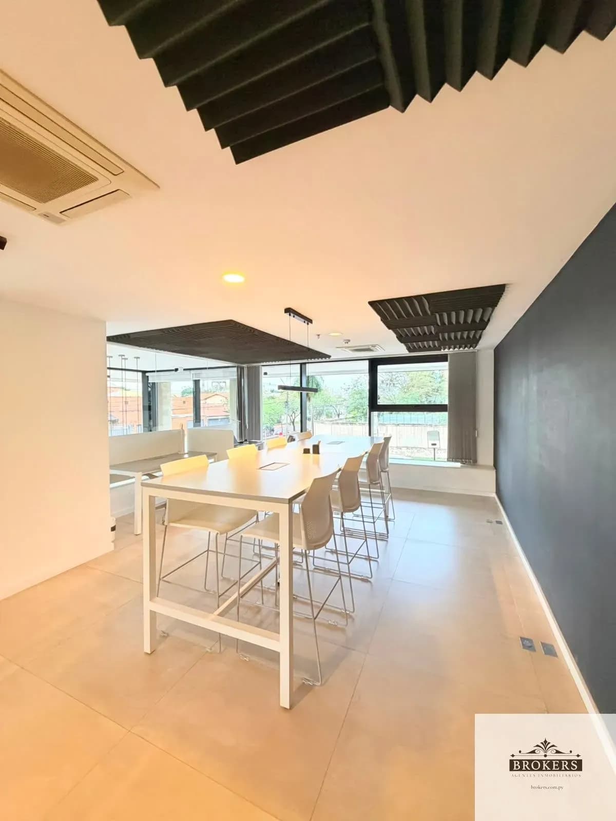 Apartamento de 1 Quarto para Aluguel em Madame Lynch, Assunção - Image 11