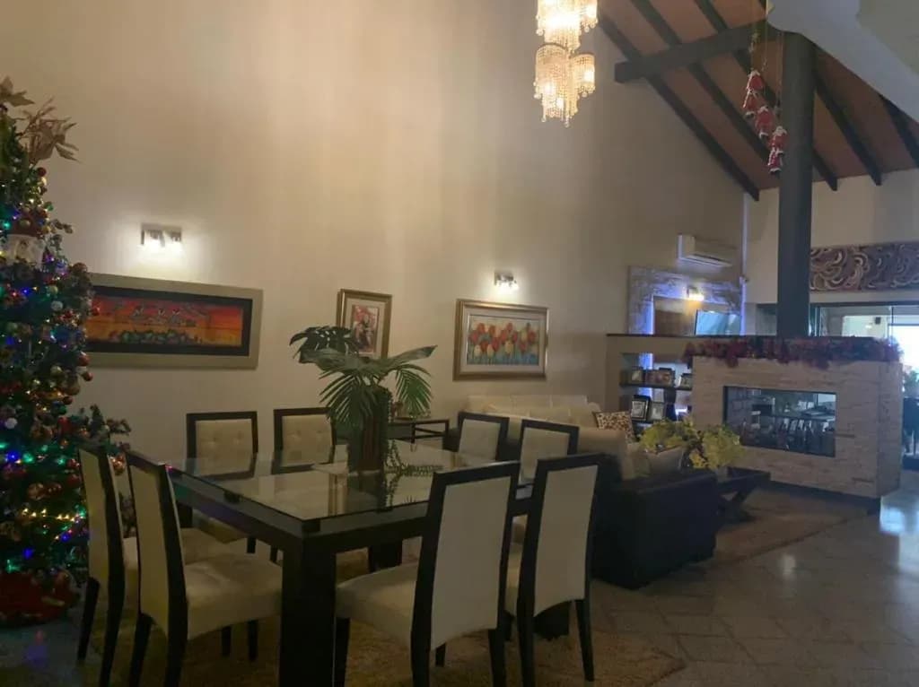 Casa de 3 dormitorios en Venta en San Cristóbal, Asunción - Image 3