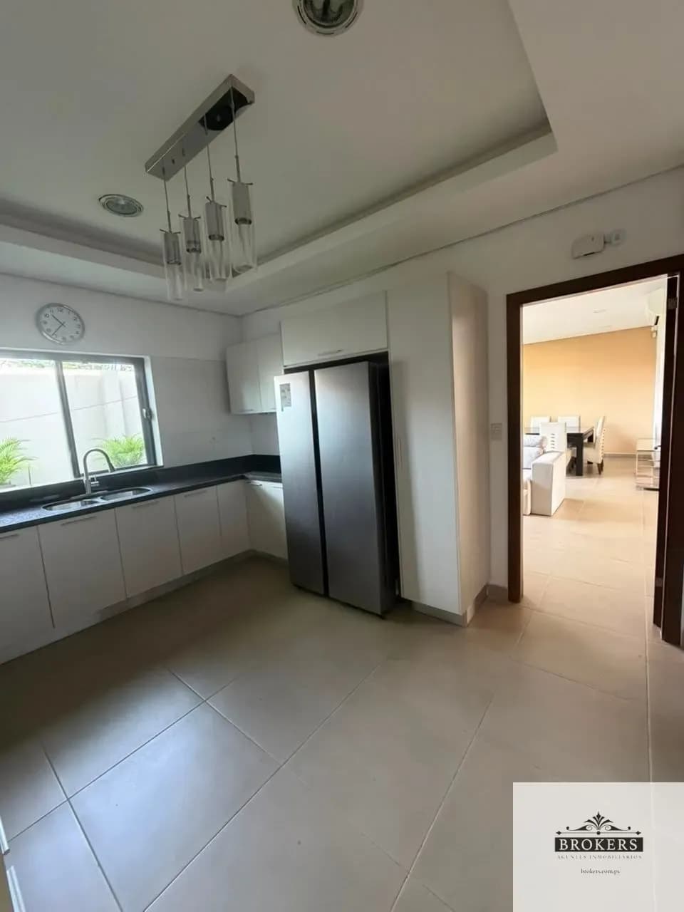 Casa de 3 dormitorios en Alquiler en Primer Barrio, Luque - Image 9