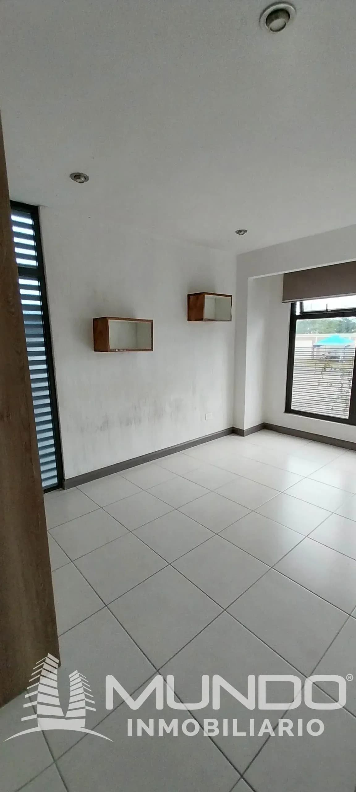 Casa de 3 dormitorios, 106m², en Venta en Zona 1, Santa Catarina Pinula - Image 10