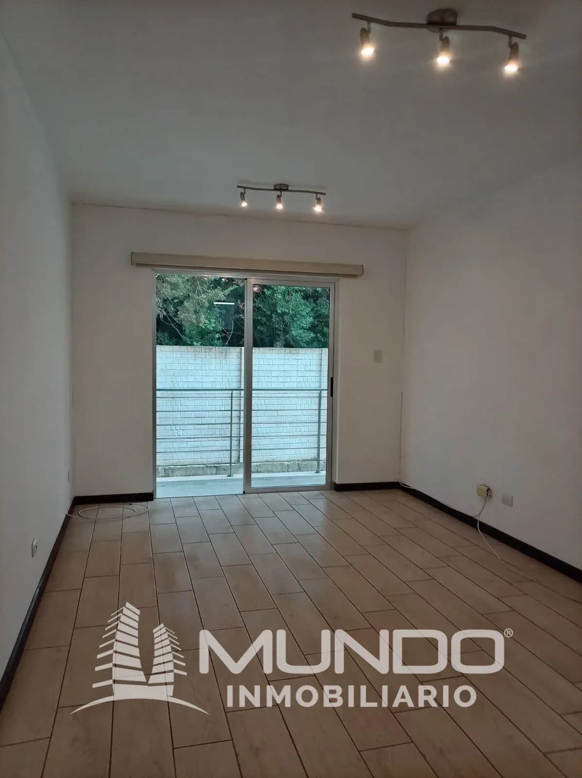 Departamento de 2 dormitorios, 67m², en Venta en Puerta Parada, Don Justo