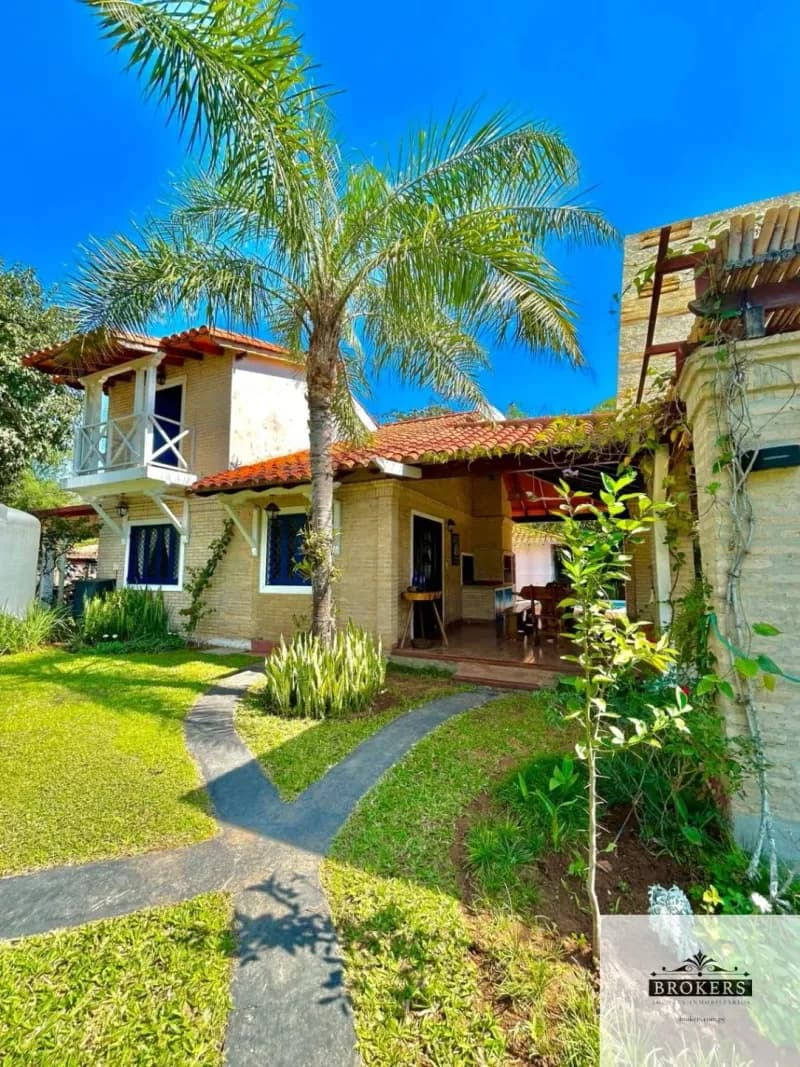 Casa de 4 quartos para Aluguel em Ypacaraí - Image 2