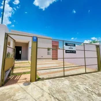 Office of 270m² for Sale in Ricardo Brugada, Lambaré
