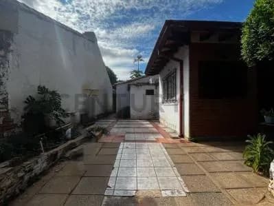 Casa de 3 dormitorios en Venta en Nazareth, Asunción - Image 15