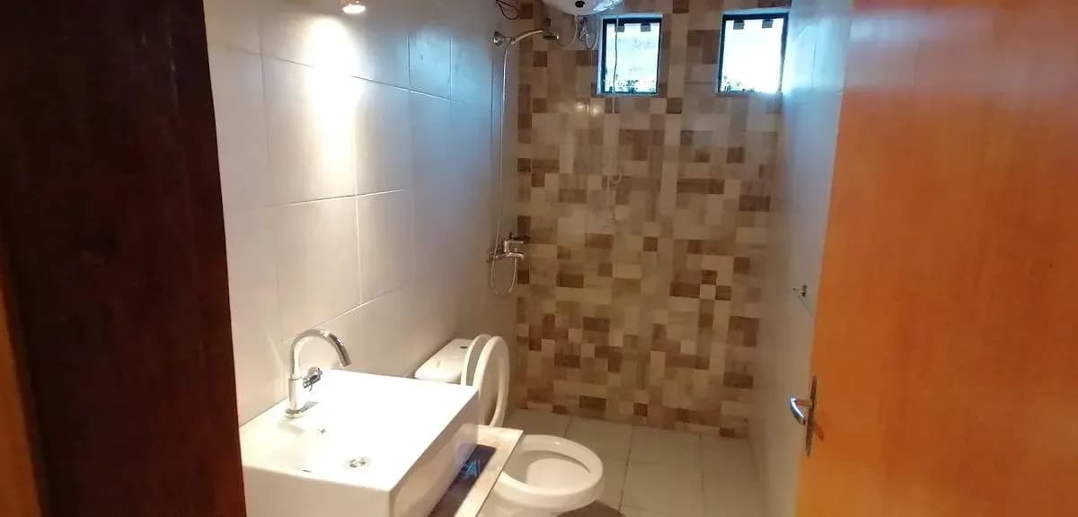 Casa de 3 dormitorios en Venta en Zona Sur, Fernando de la Mora - Image 10